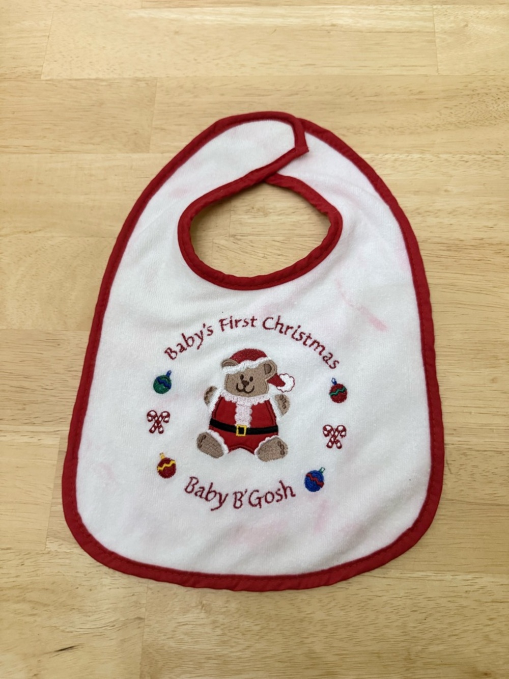Vintage Baby Oshkosh B’Gosh First Christmas Bib Santa Bear Holiday Embroidered